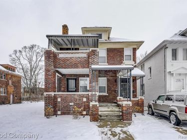 2494 Hazelwood Street , Detroit, MI 48206