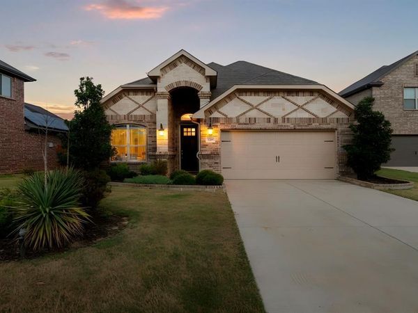 1209 Rushmore Drive , Burleson, TX 76028