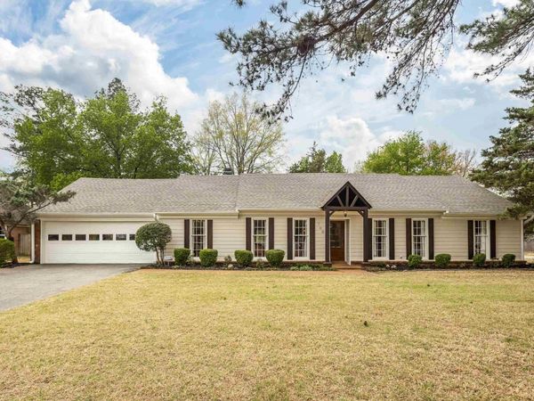 7609 HOLLOW FORK RD, Germantown, TN 38138