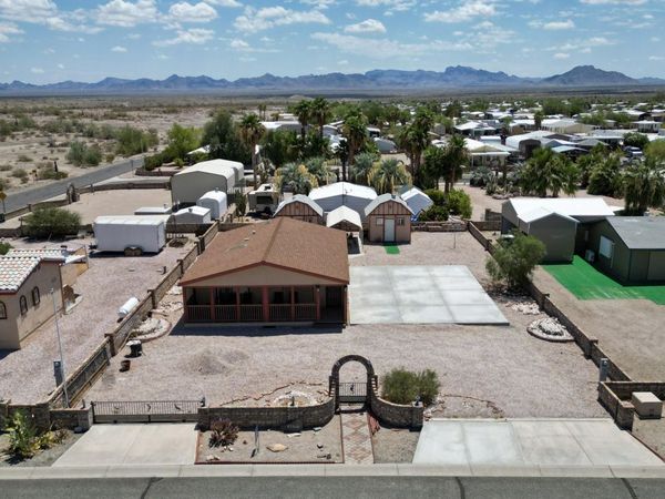 49531 PEARL Avenue, Quartzsite, AZ 85346