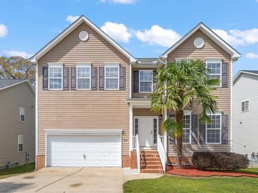 513 Thistlegate Trail, Raleigh, NC 27610
