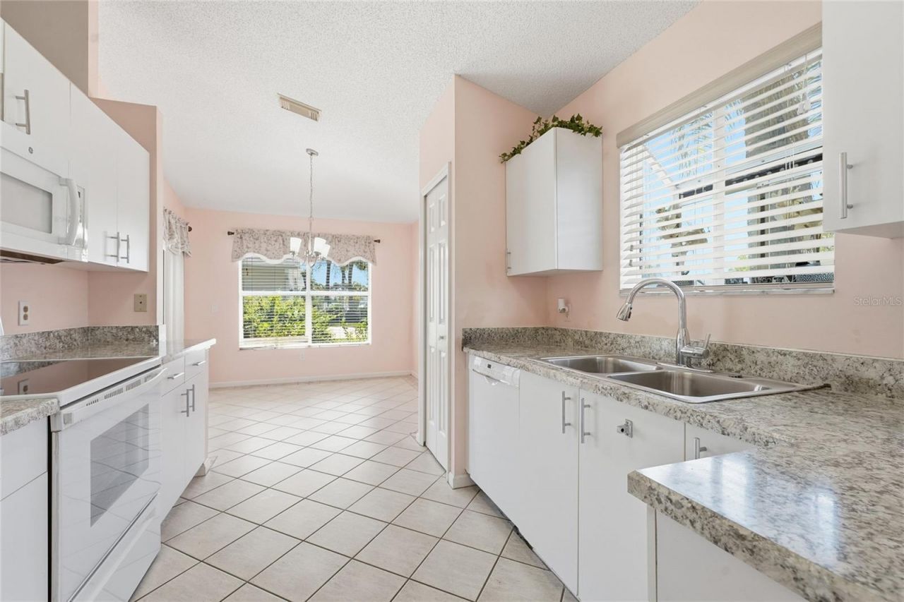 5930 Foxtail Way , Fort Pierce, FL 34982 Photo