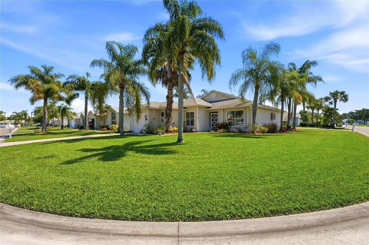 5930 Foxtail Way , Fort Pierce, FL 34982 Photo