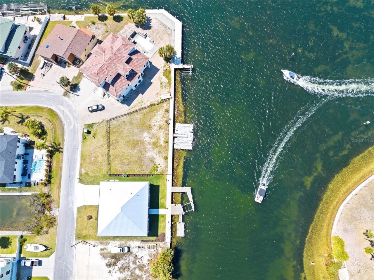 3387 Gulf Winds Circle , Hernando Beach, FL 34607 Photo