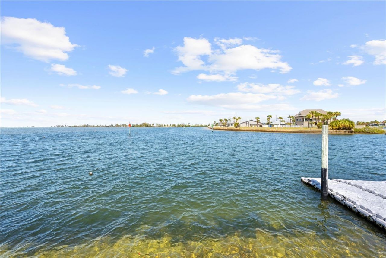 3387 Gulf Winds Circle, Hernando Beach, FL 34607 Photo