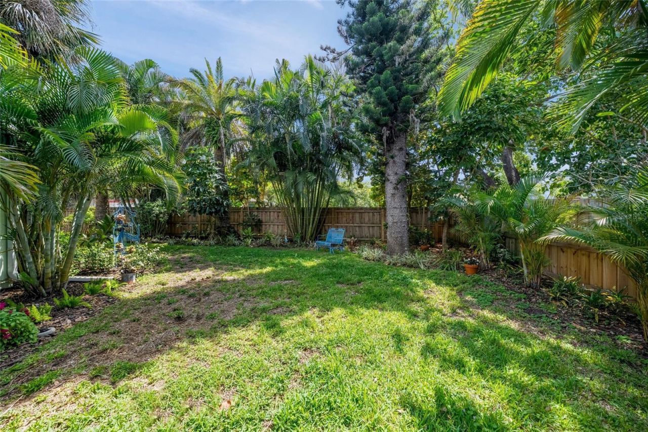 3424 Old Oak Drive, Sarasota, FL 34239 Photo