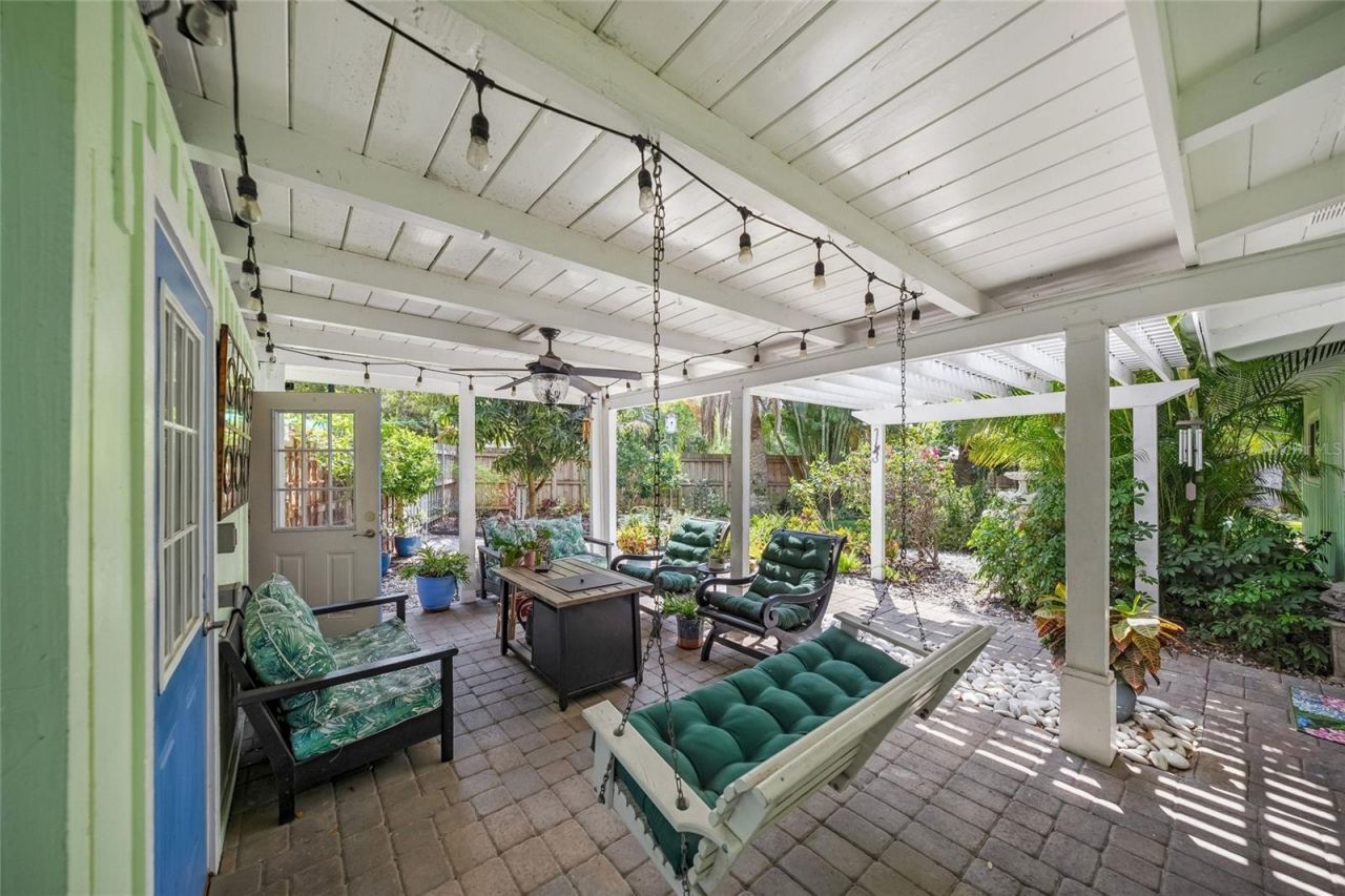 3424 Old Oak Drive, Sarasota, FL 34239 Photo