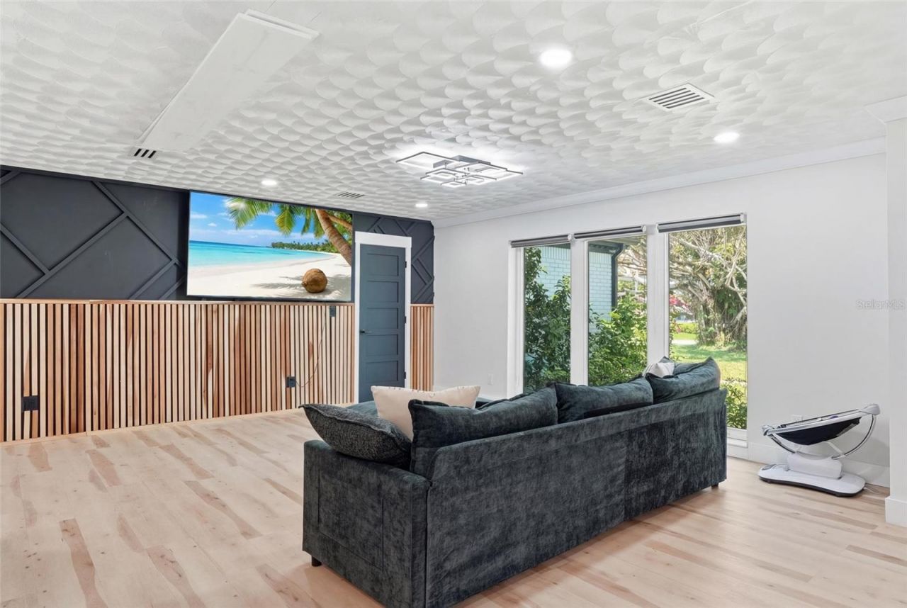 3931 W Riverside Drive, Fort Myers, FL 33901 Photo