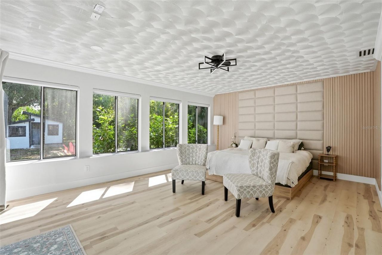 3931 W Riverside Drive, Fort Myers, FL 33901 Photo