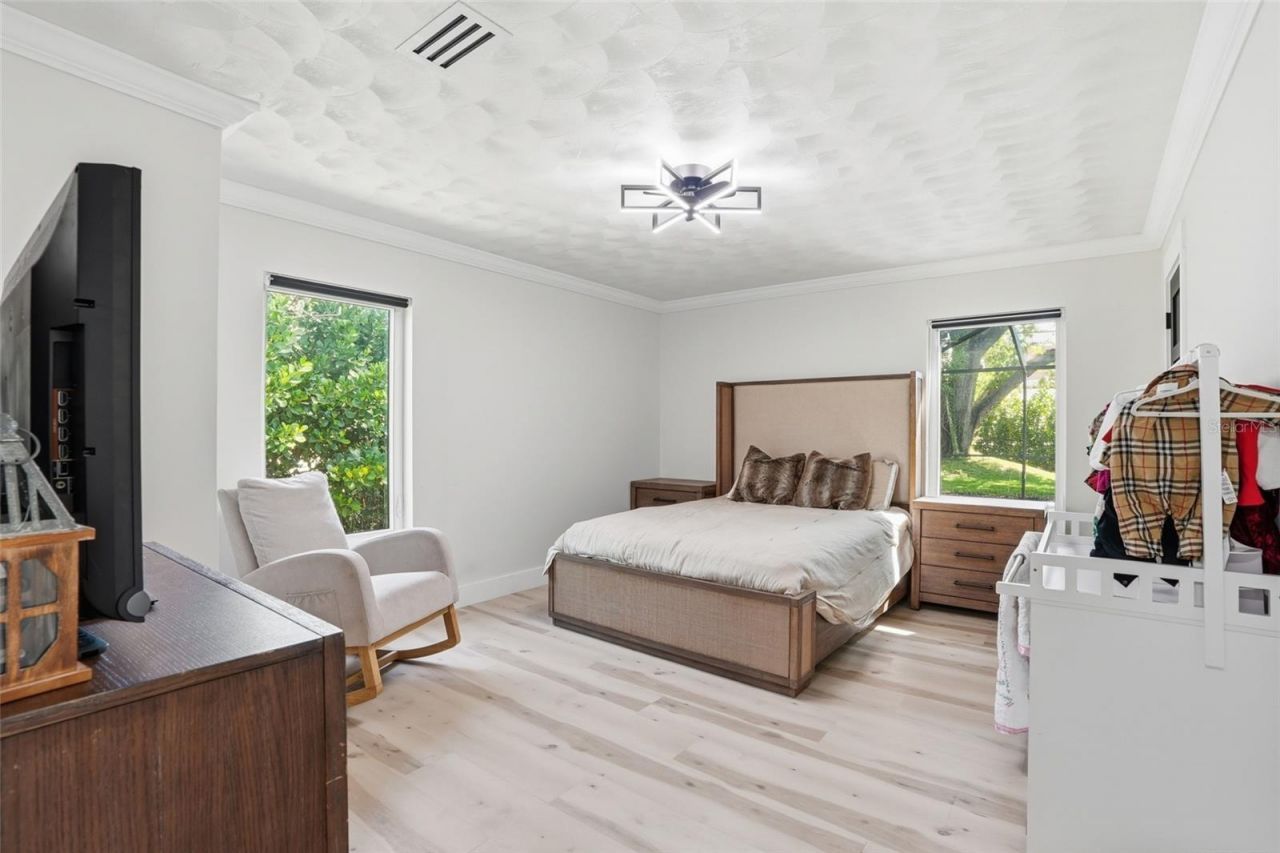 3931 W Riverside Drive, Fort Myers, FL 33901 Photo