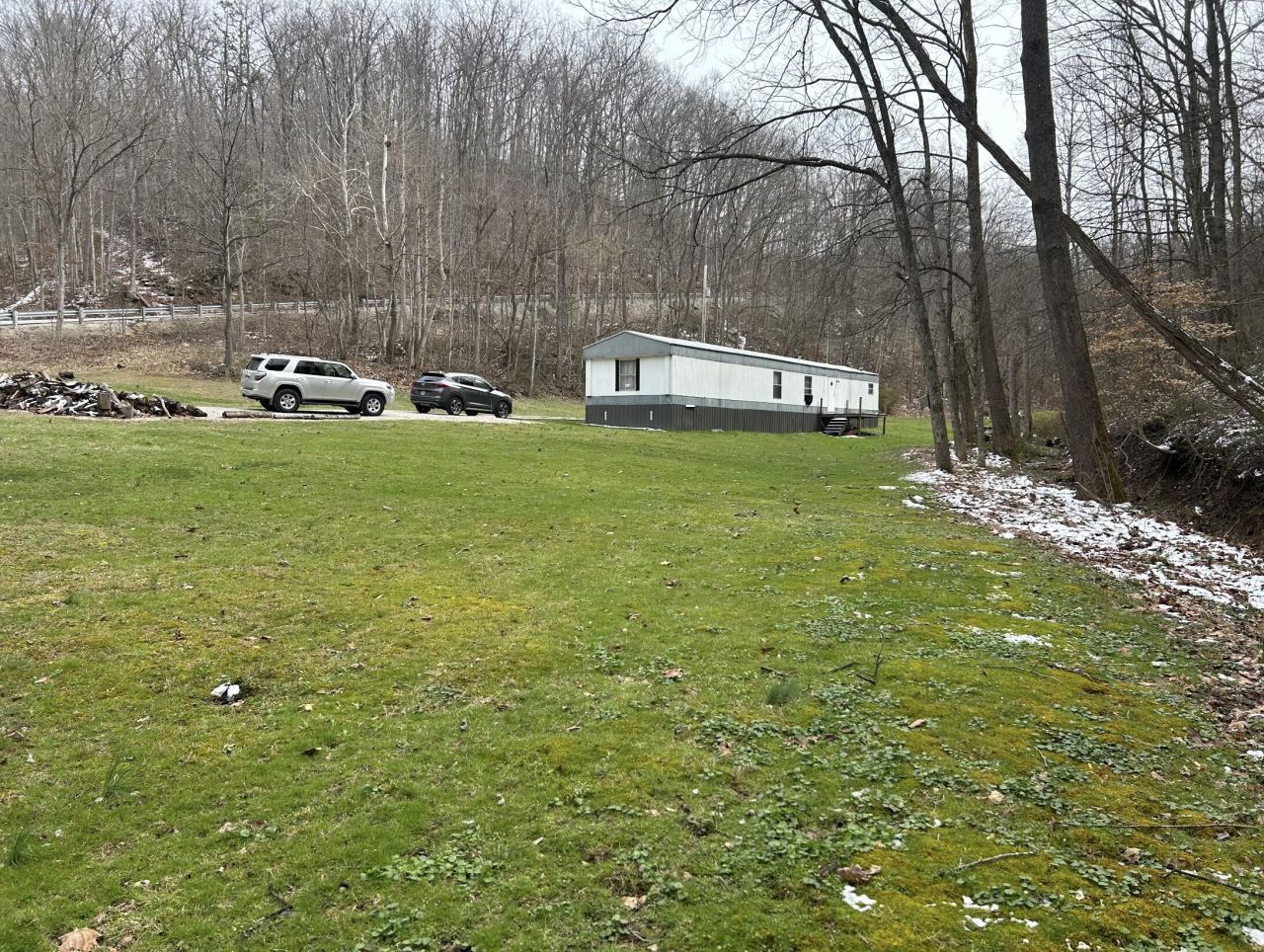 3252 Scotts Branch Road, Vanceburg, KY 41179