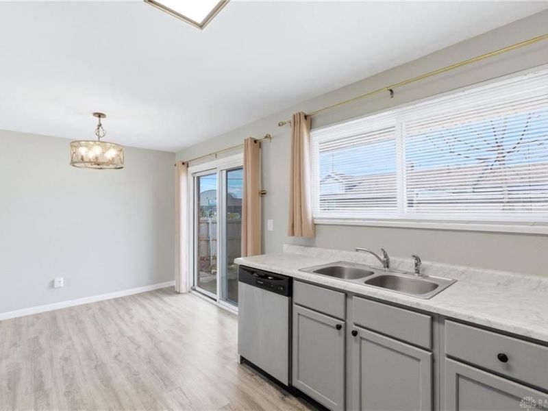 1301 Flowerdale Avenue, Dayton, OH 45429 Photo 12