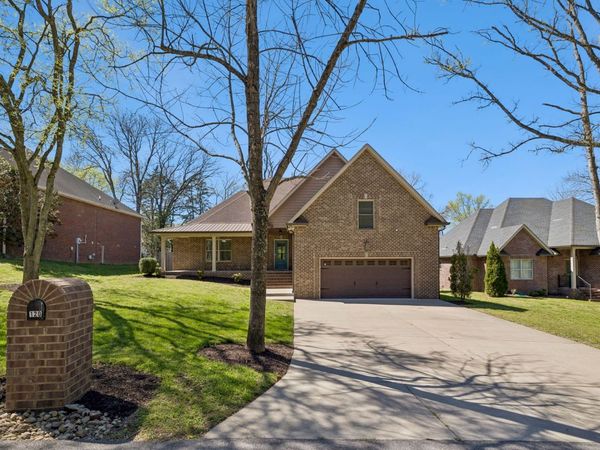 120 Rice Rd , Hendersonville, TN 37075