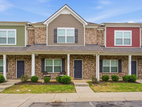 1003 Bradburn Village Dr, Antioch, TN 37013