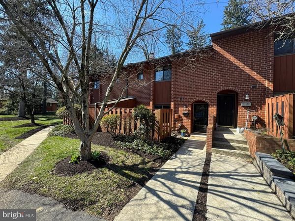 1002 WORTHINGTON DRIVE, Unit 1002, EXTON, PA 19341