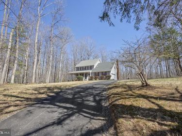 19332 HILLCREST LANE, JEFFERSONTON, VA 22724