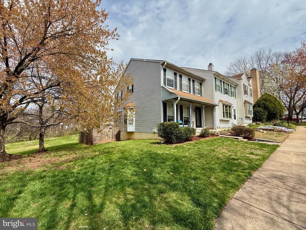 6920 Hovingham Court , Centreville, VA 20121 Main Photo