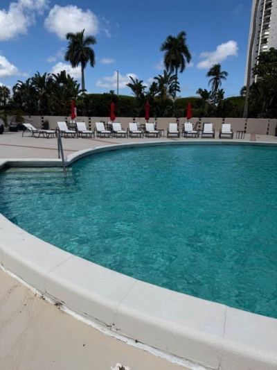 2425 Presidential Way Way, Unit 1703, West Palm Beach, FL 33401 Photo