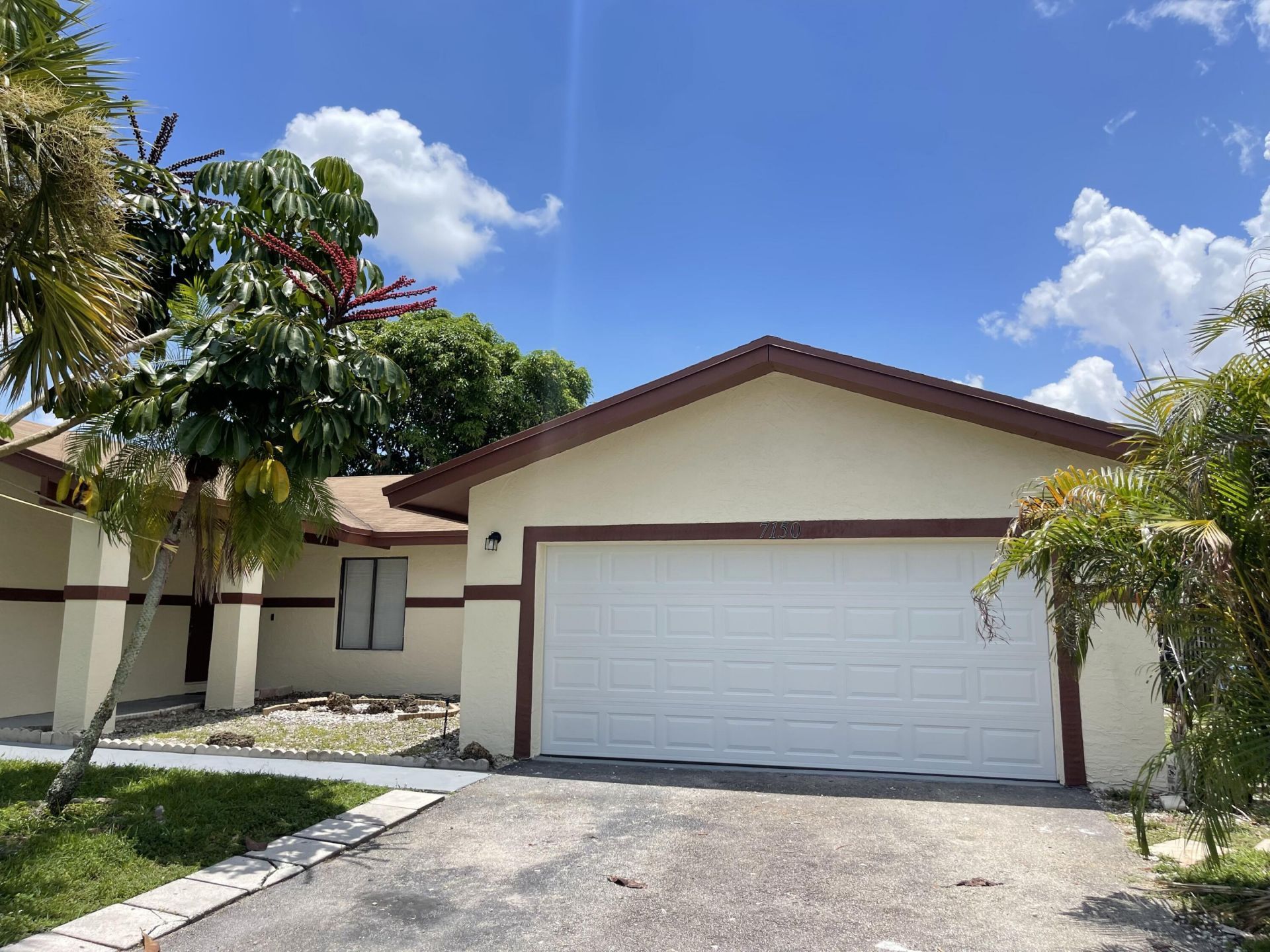 7150 NW 46th Court, Lauderhill, FL 33319 Photo