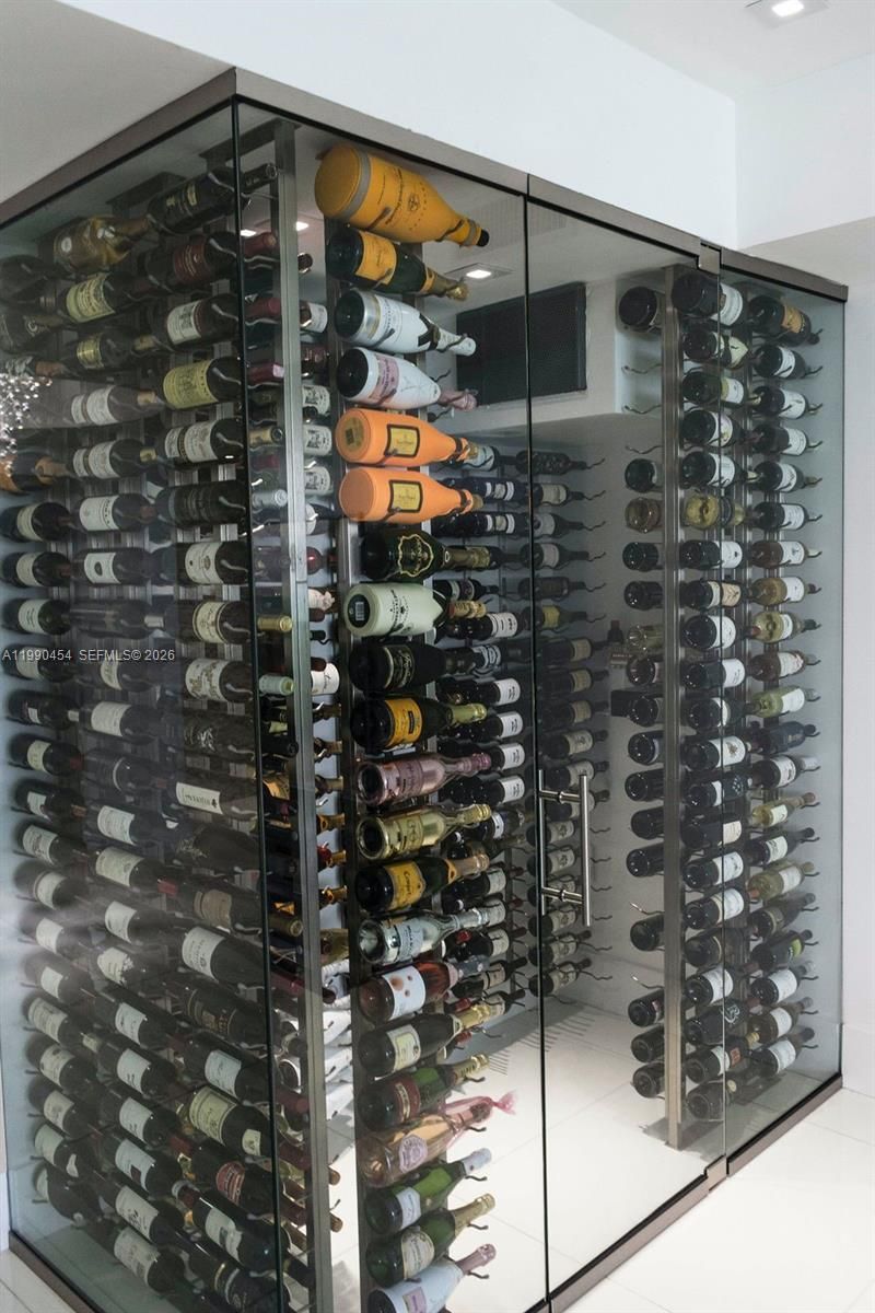 16275 Collins Ave, Unit x, Sunny Isles Beach, FL 33160 Photo