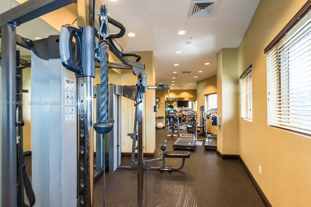 16275 Collins Ave, Unit x, Sunny Isles Beach, FL 33160 Photo