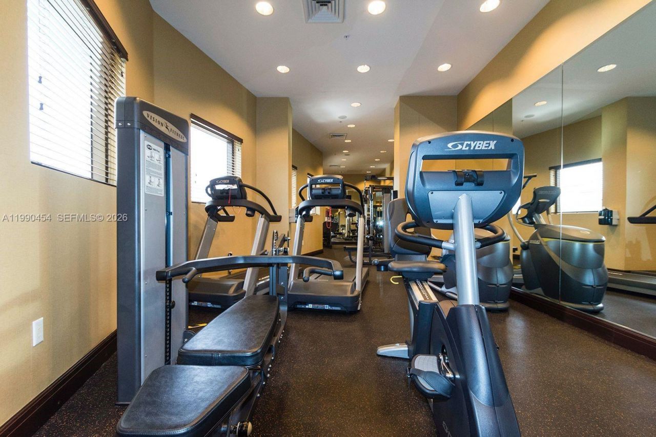 16275 Collins Ave, Unit x, Sunny Isles Beach, FL 33160 Photo