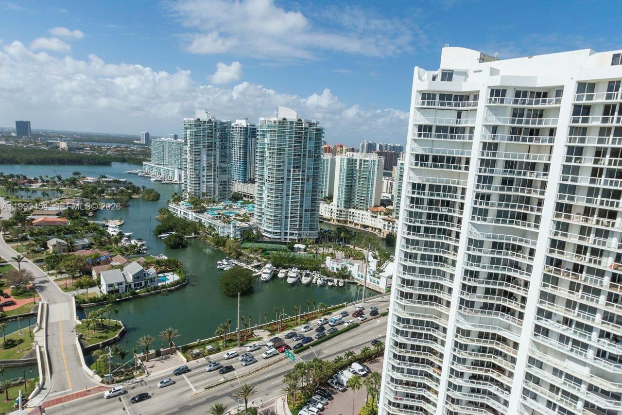 16275 Collins Ave, Unit x, Sunny Isles Beach, FL 33160 Photo