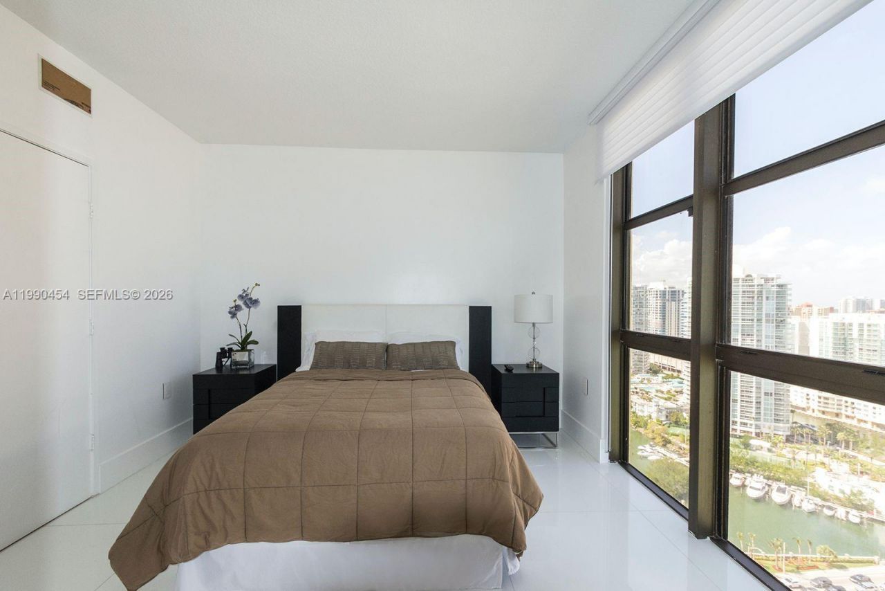 16275 Collins Ave, Unit x, Sunny Isles Beach, FL 33160 Photo