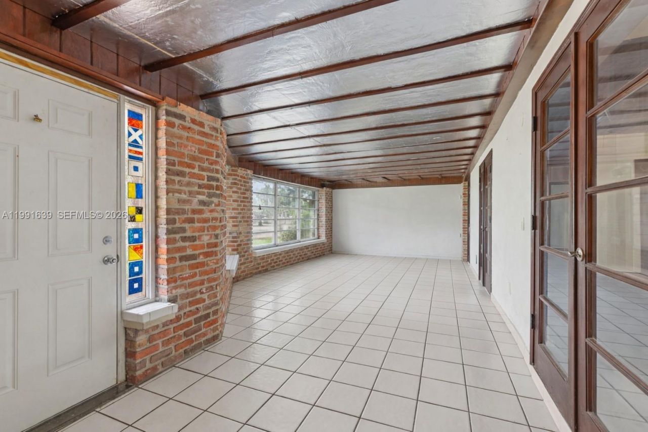 272 W 46th St , Hialeah, FL 33012 Photo