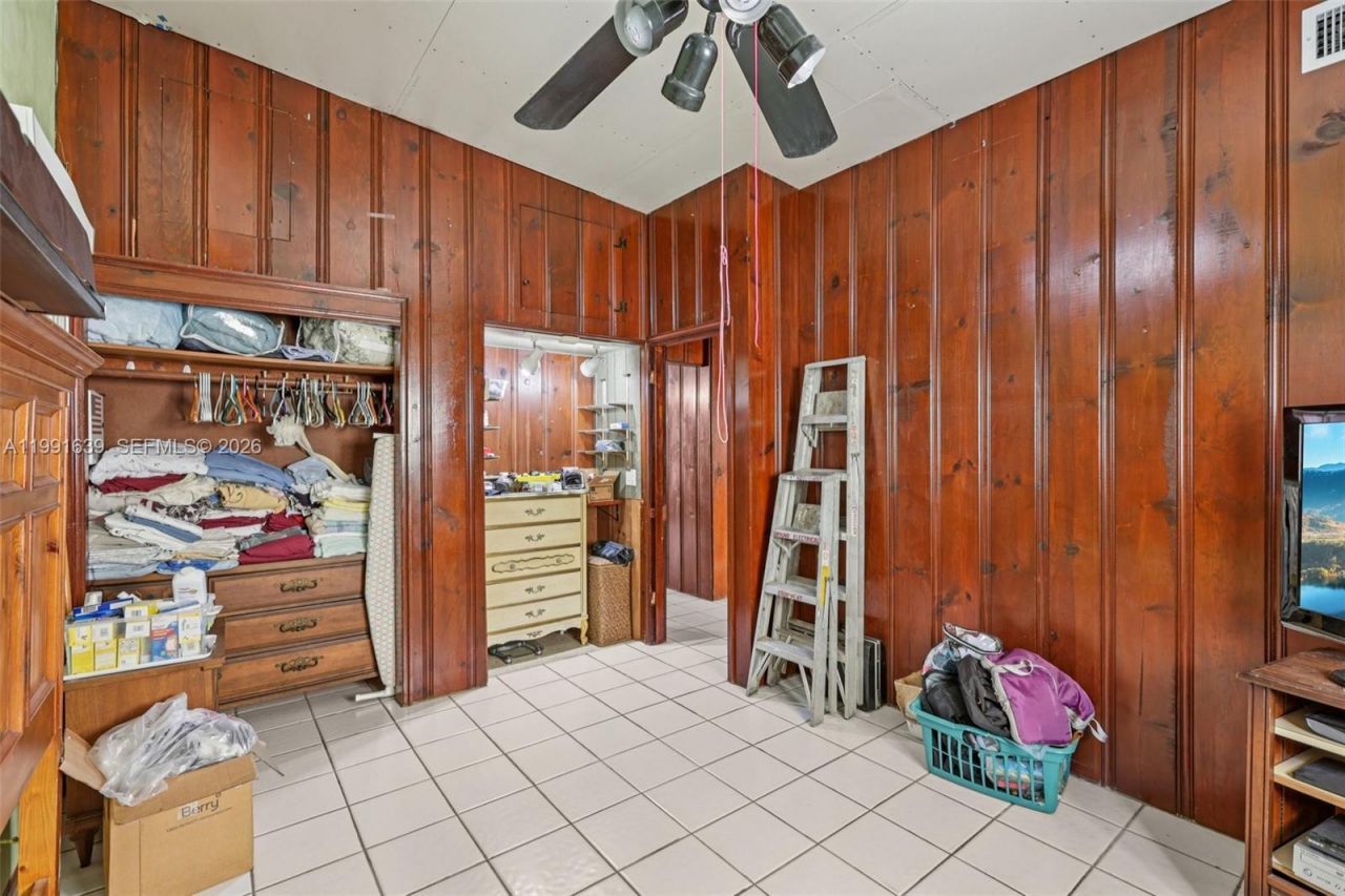 272 W 46th St , Hialeah, FL 33012 Photo