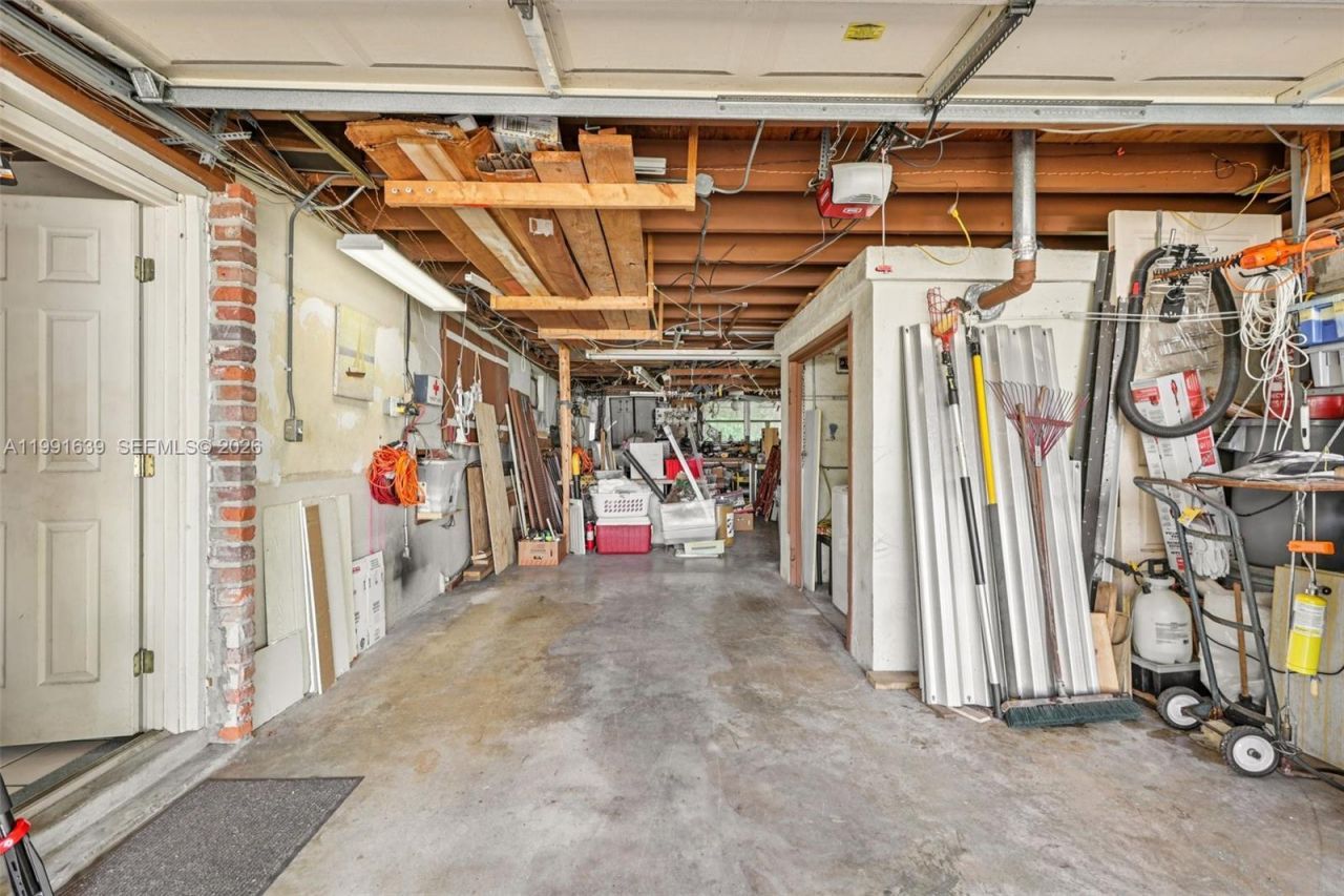 272 W 46th St , Hialeah, FL 33012 Photo