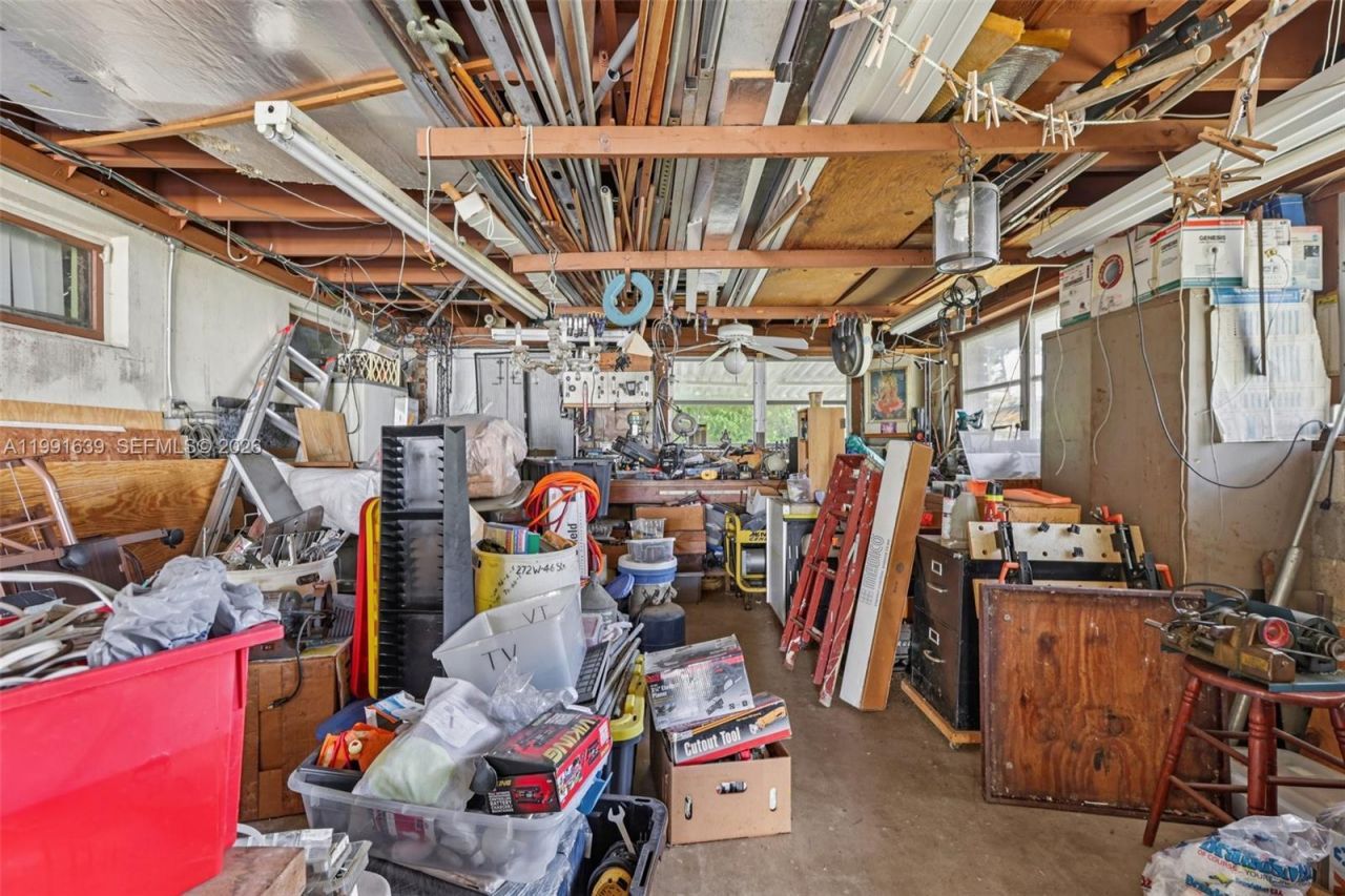 272 W 46th St , Hialeah, FL 33012 Photo