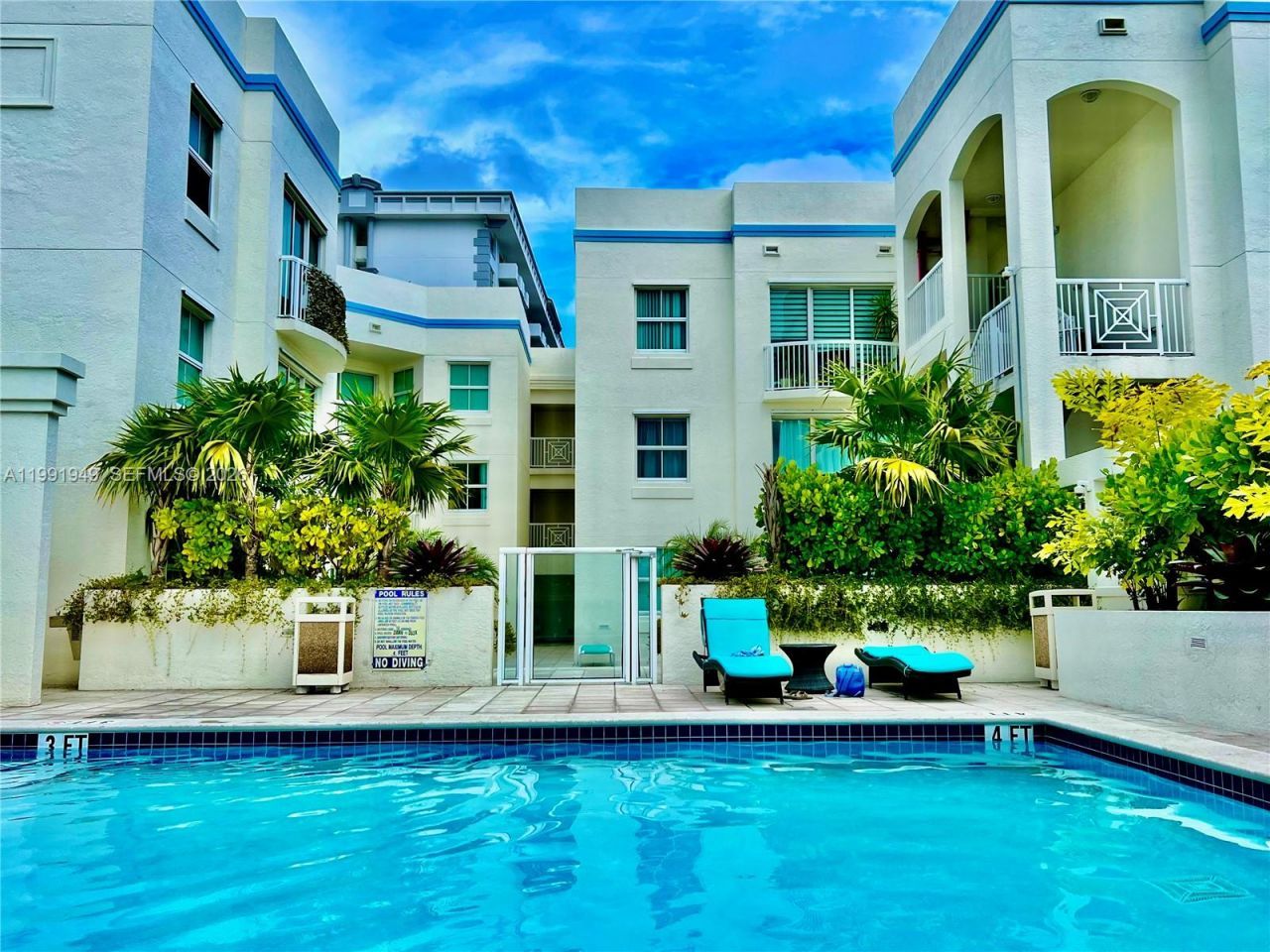 9172 Collins Ave, Unit 305, Surfside, FL 33154 Photo