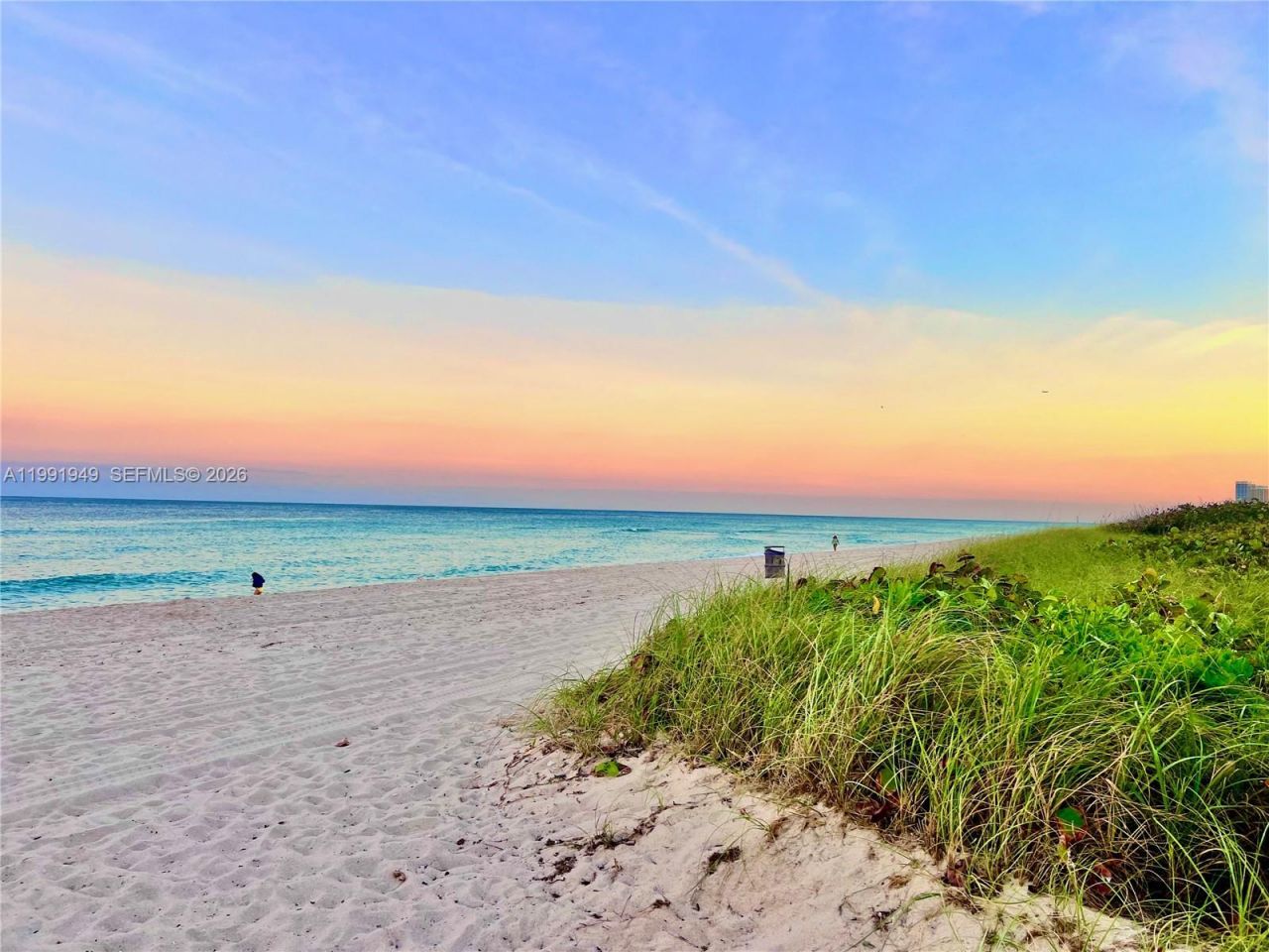 9172 Collins Ave, Unit 305, Surfside, FL 33154 Photo
