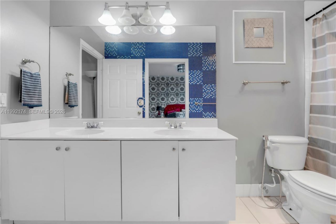 15862 SW 24th St , Miramar, FL 33027 Photo