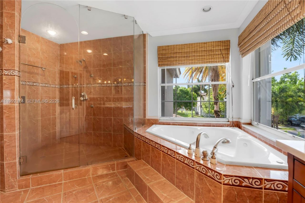 15862 SW 24th St , Miramar, FL 33027 Photo