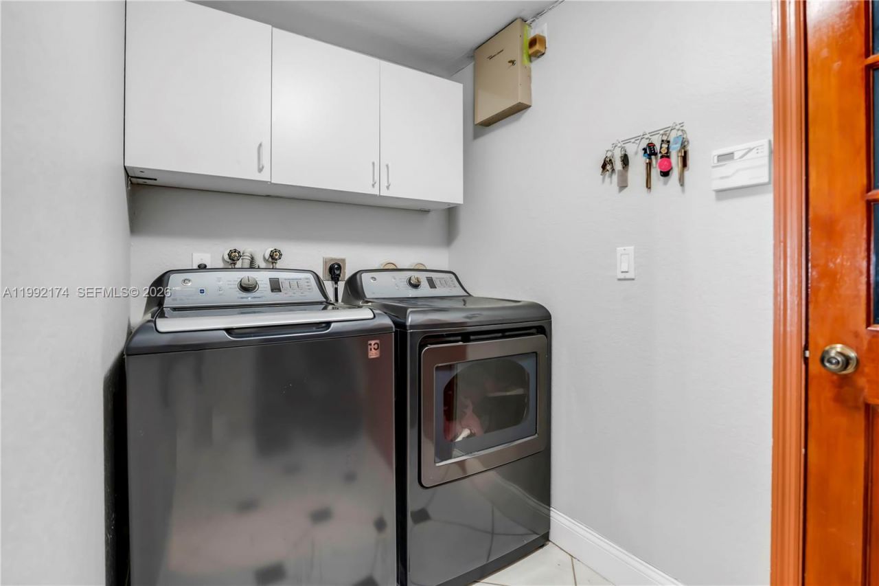 15862 SW 24th St , Miramar, FL 33027 Photo