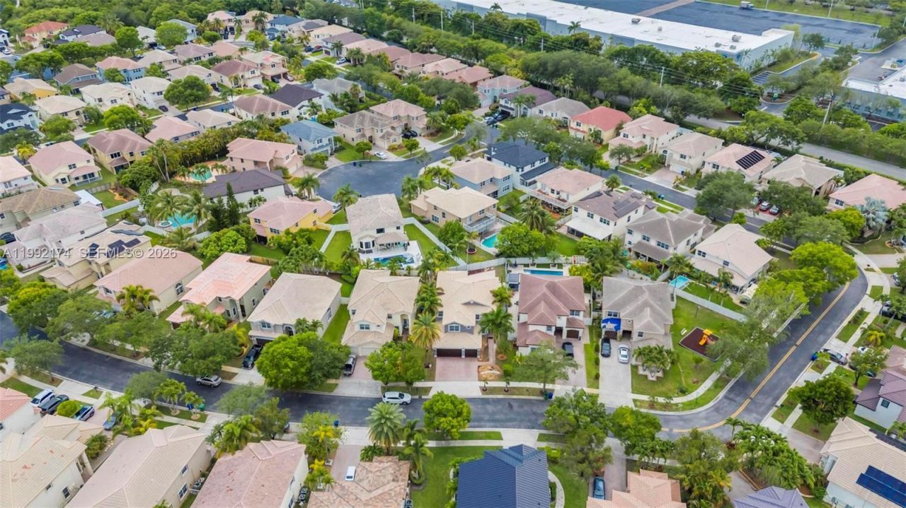 15862 SW 24th St , Miramar, FL 33027 Photo