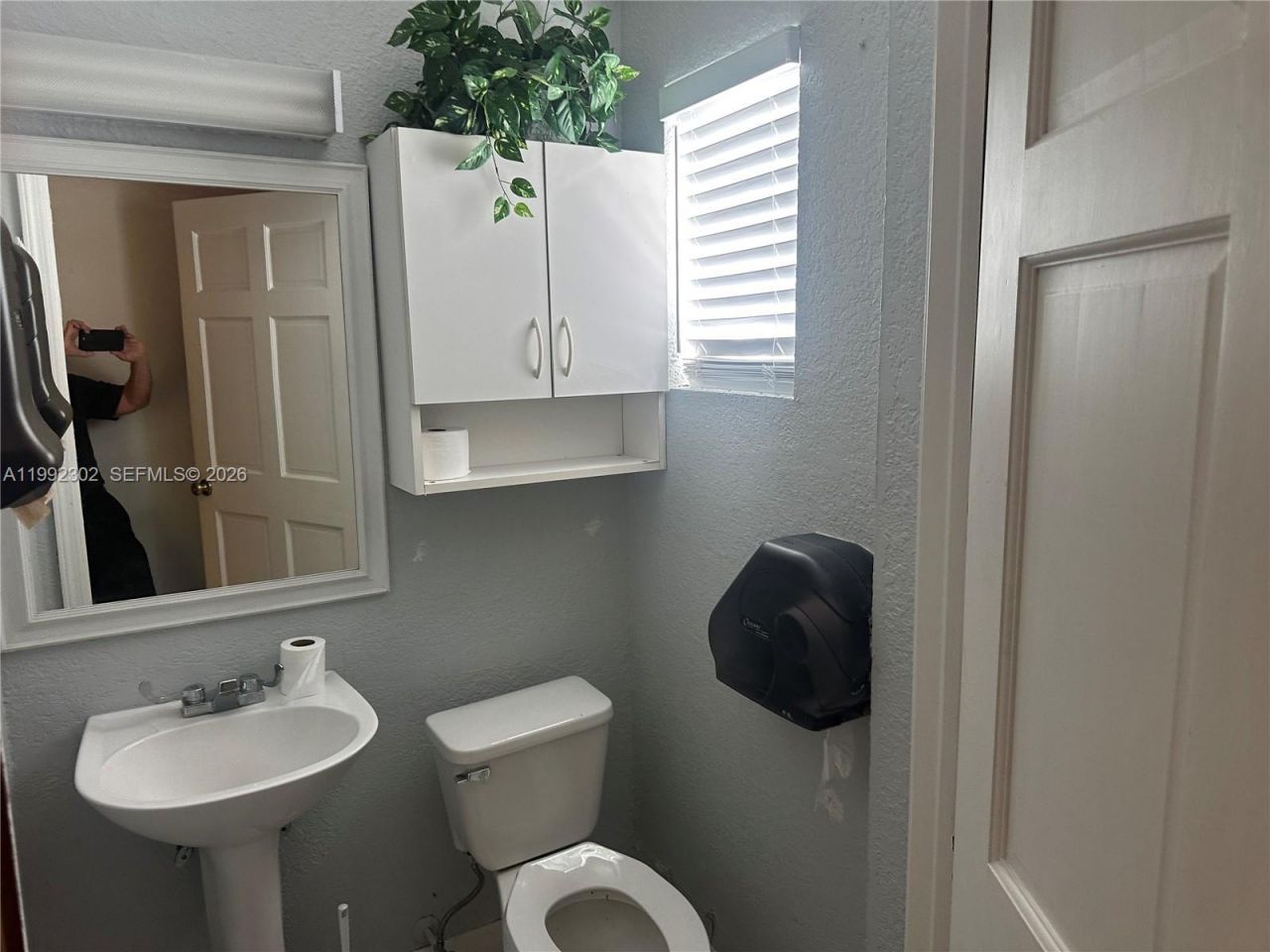 257 N Krome Ave , Homestead, FL 33030 Photo