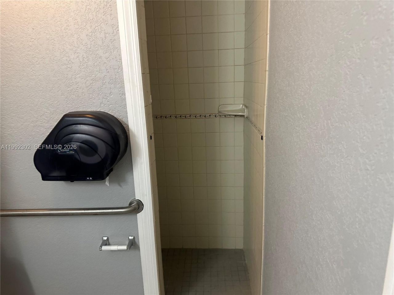 257 N Krome Ave , Homestead, FL 33030 Photo