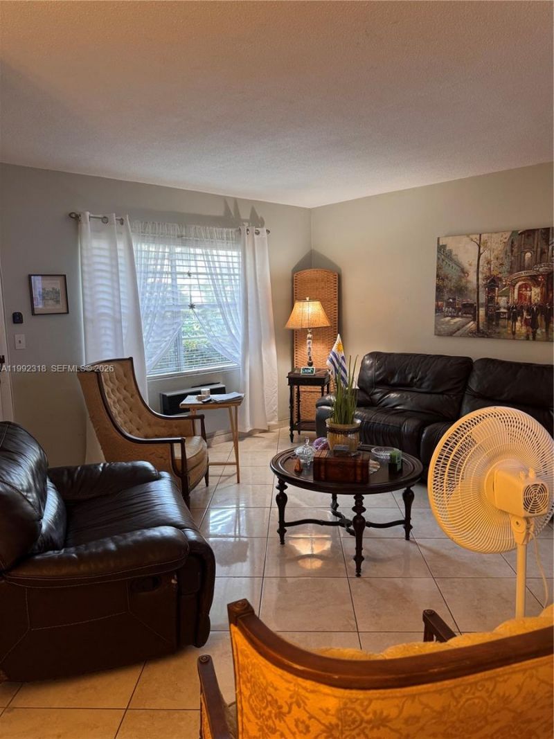17090 NE 14th Ave , Unit 107, Miami, FL 33162 Photo