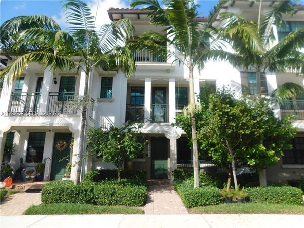 11317 SW 15th St , Unit 11317, Pembroke Pines, FL 33025