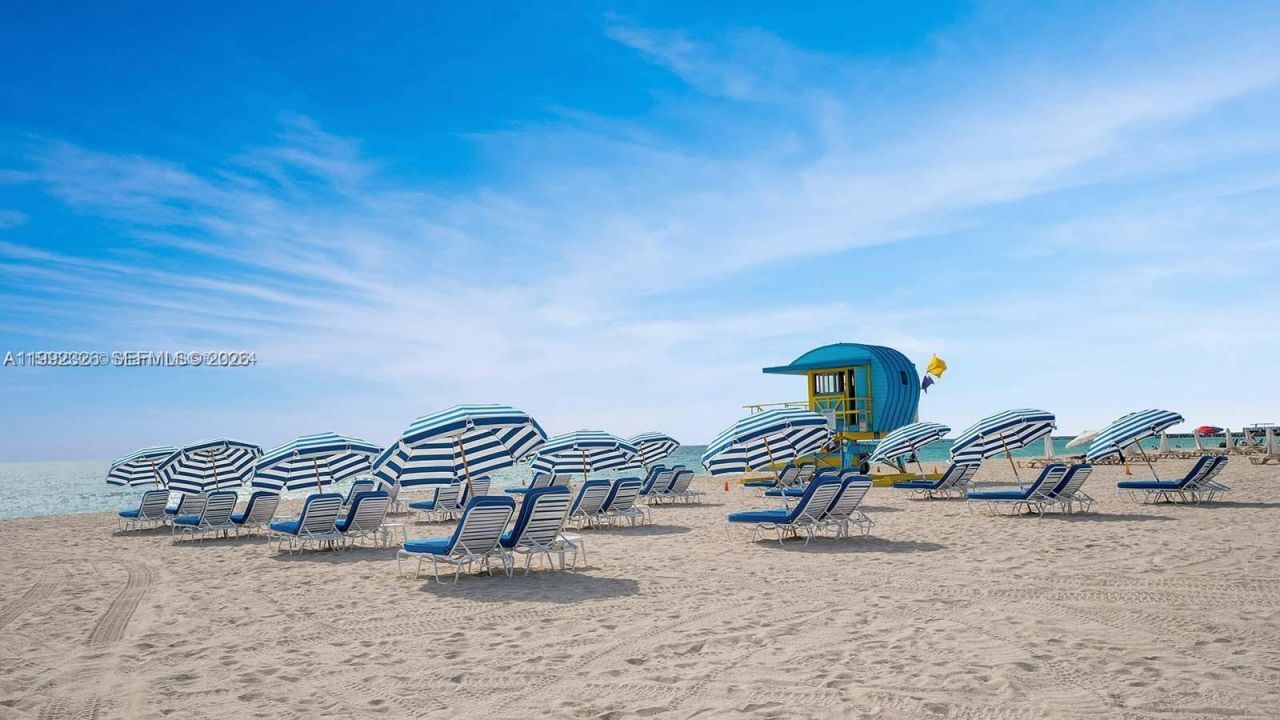 1040 Biscayne Blvd , Unit 2605, Miami, FL 33132 Photo