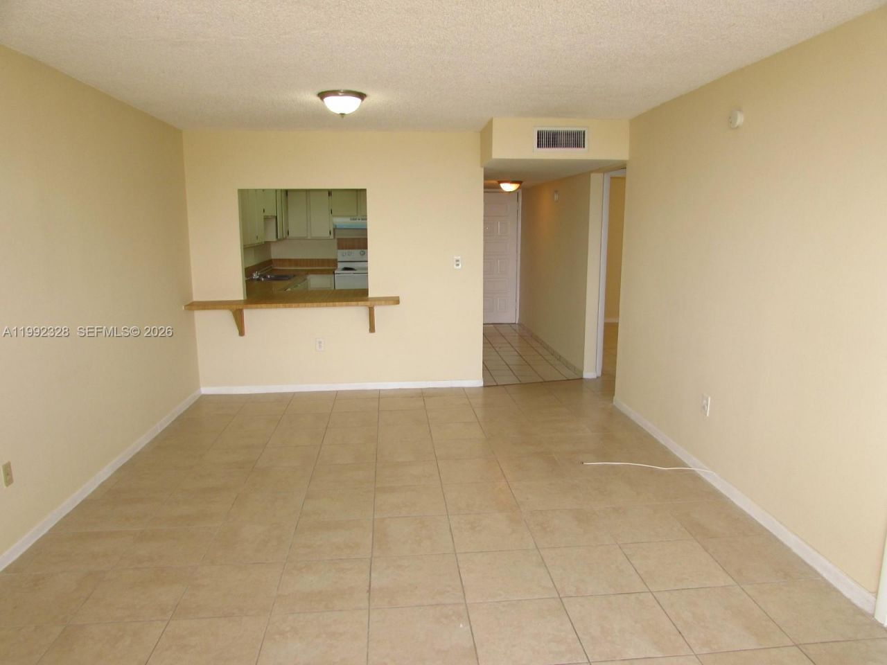 10090 NW 80th Ct, Unit 1560, Hialeah Gardens, FL 33016 Photo