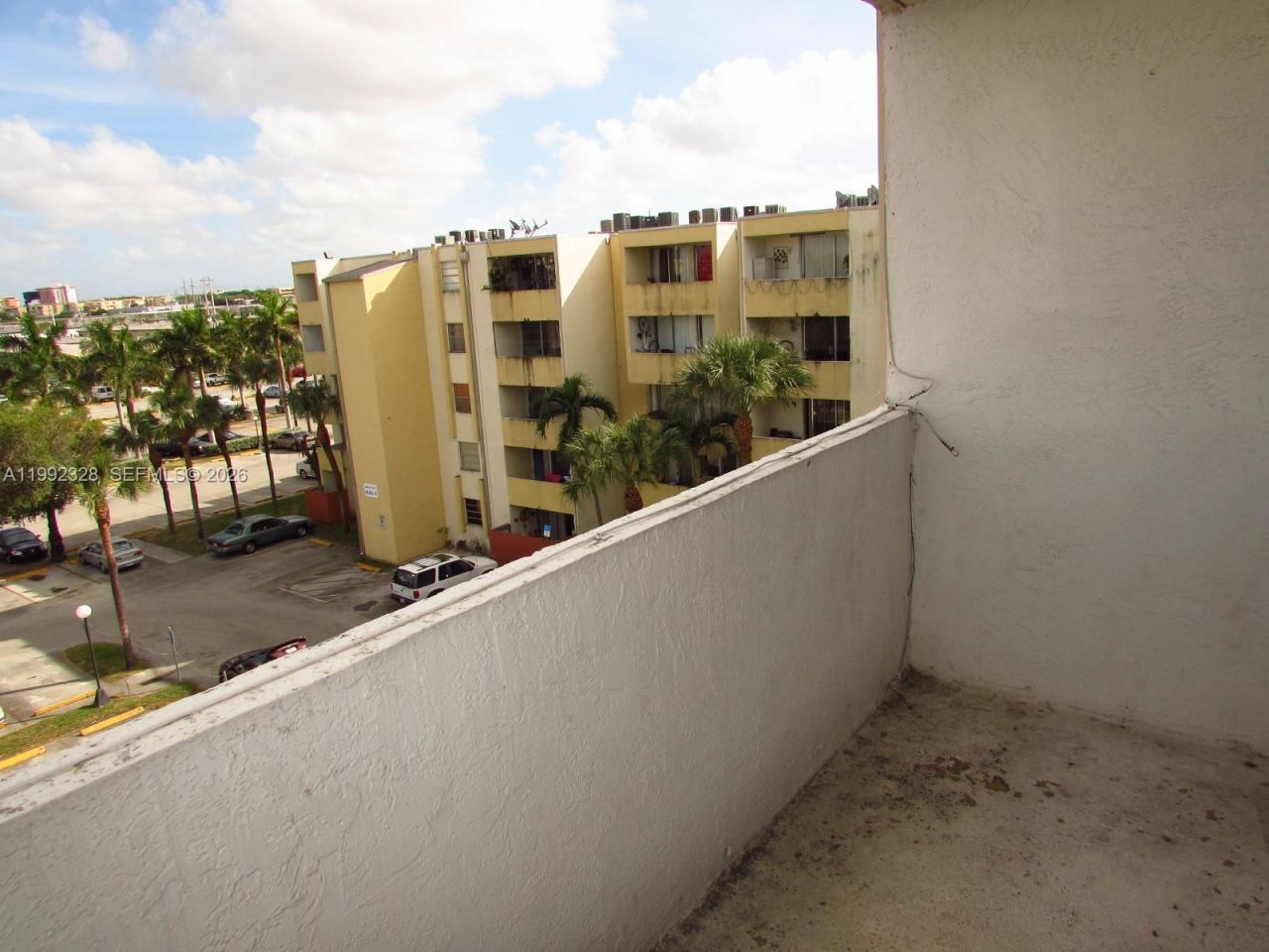 10090 NW 80th Ct, Unit 1560, Hialeah Gardens, FL 33016 Photo