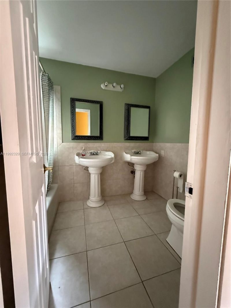 4998 SW 8th Ct , Margate, FL 33068 Photo