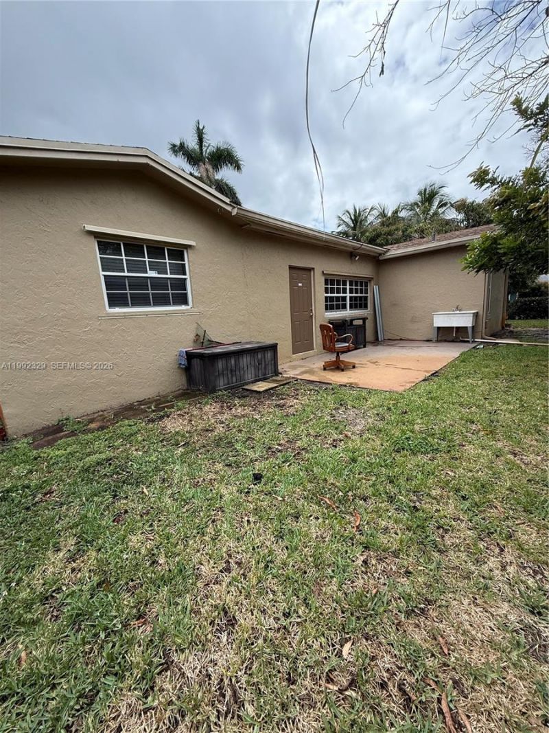 4998 SW 8th Ct , Margate, FL 33068 Photo