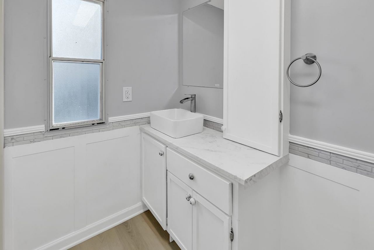 170 Braddock Ct.  Photo 18