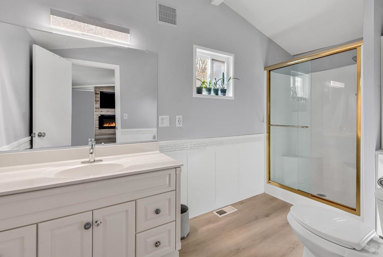 170 Braddock Ct.  Photo 23