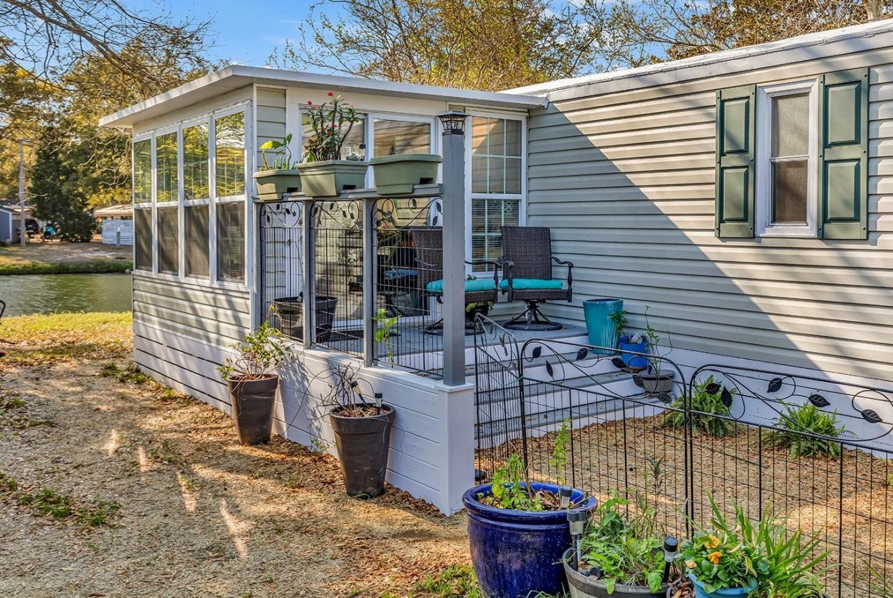 170 Braddock Ct.  Photo 33